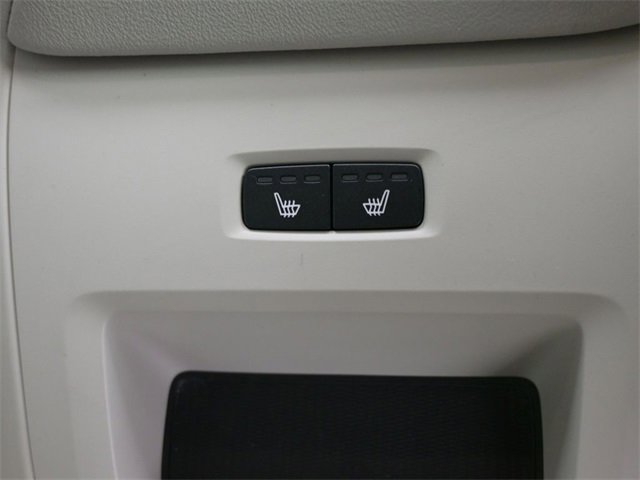 Used 2024 Volvo V60 B5 Cross Country Plus image 33