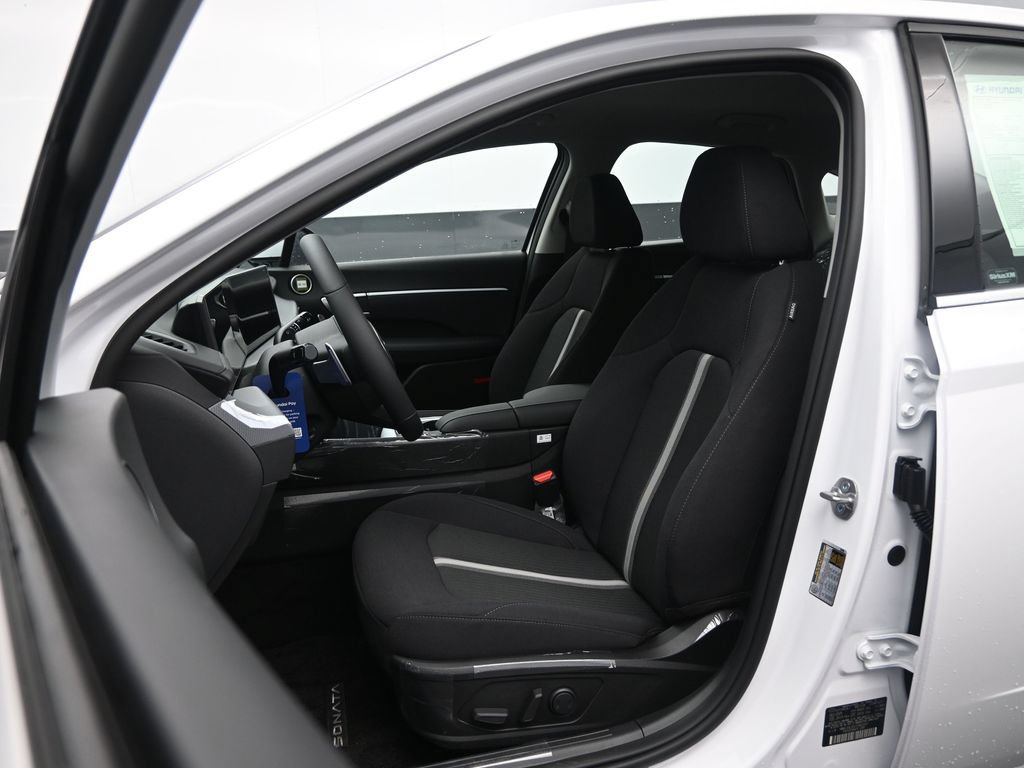New 2026 Hyundai Sonata SEL FWD image 24