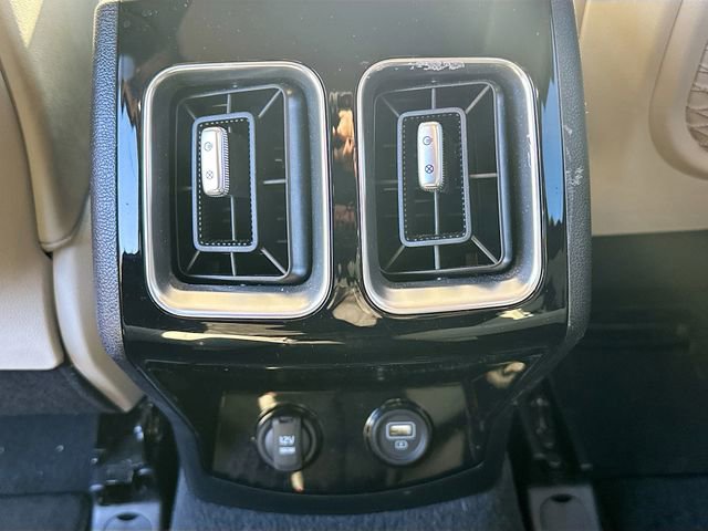 Used 2022 Kia Sorento SX image 29