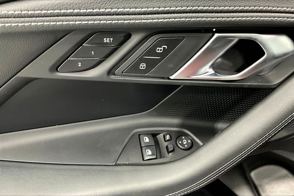 New 2025 BMW 230i Coupe w/ Convenience Package RWD image 19