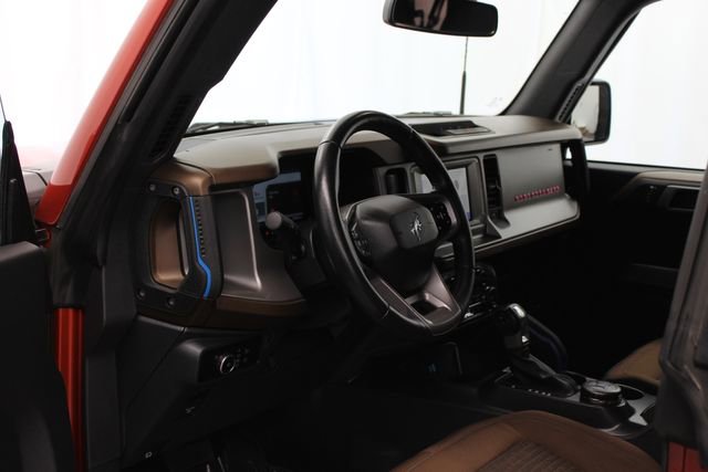 Used 2023 Ford Bronco Outer Banks AWD/4WD image 13