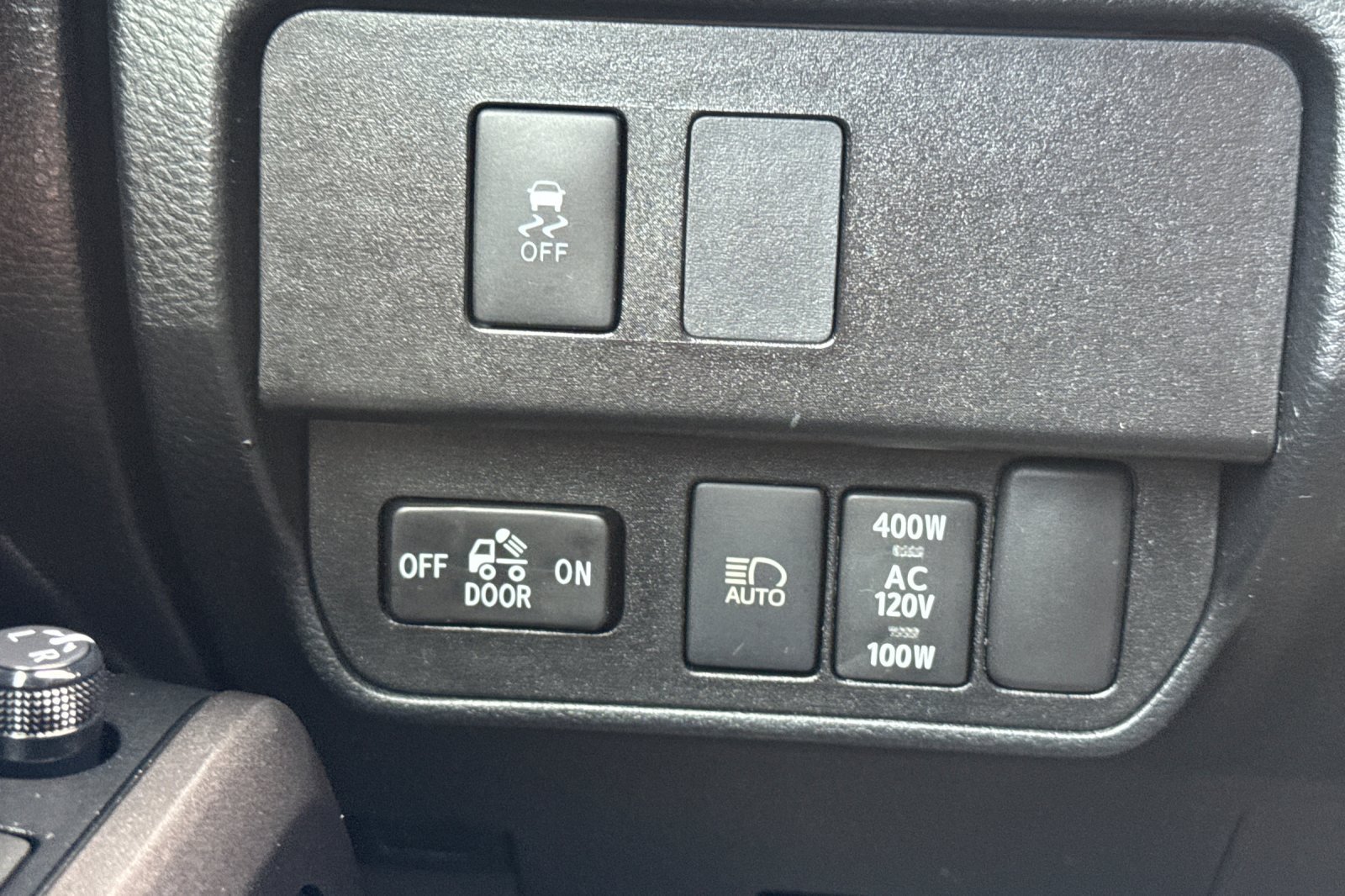 Certified 2021 Toyota Tacoma TRD Off-Road w/ Technology Package AWD/4WD image 32