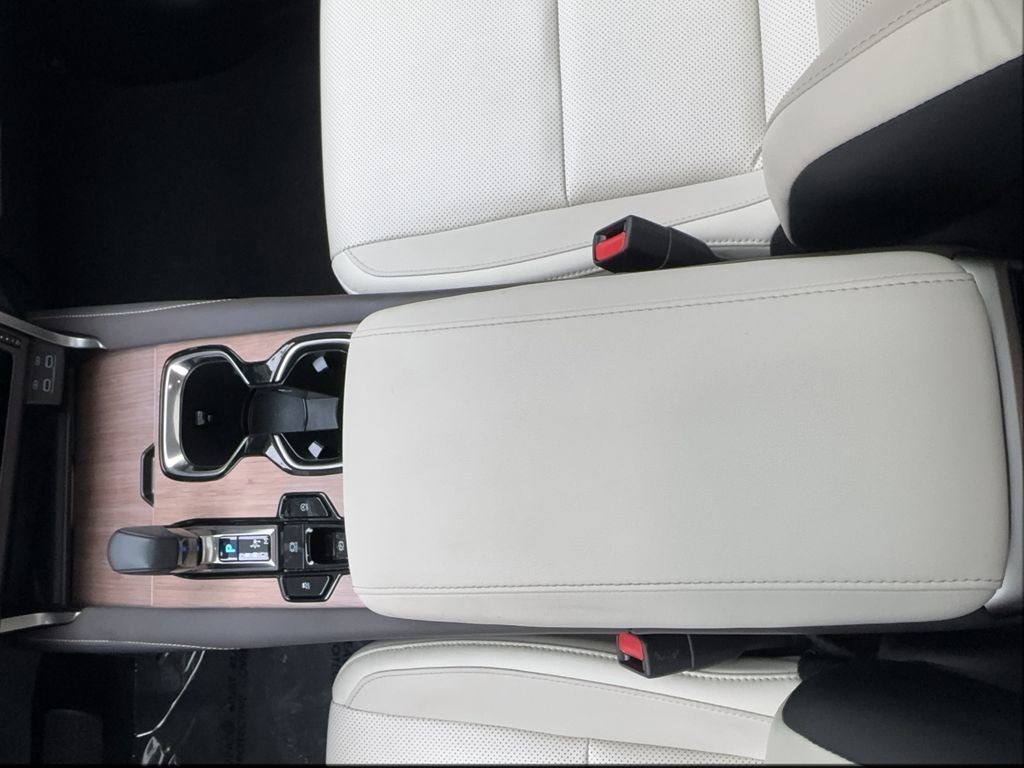Used 2023 Lexus RX 350 Premium w/ Cold Area Package FWD image 39