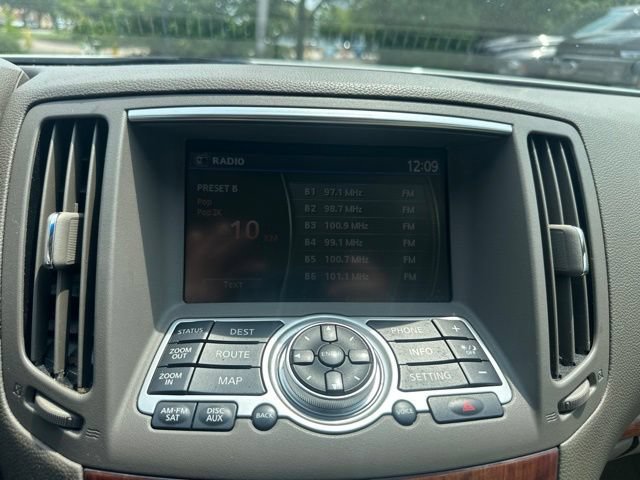 Used 2009 INFINITI G37 x Sedan w/ Premium Pkg AWD/4WD image 18