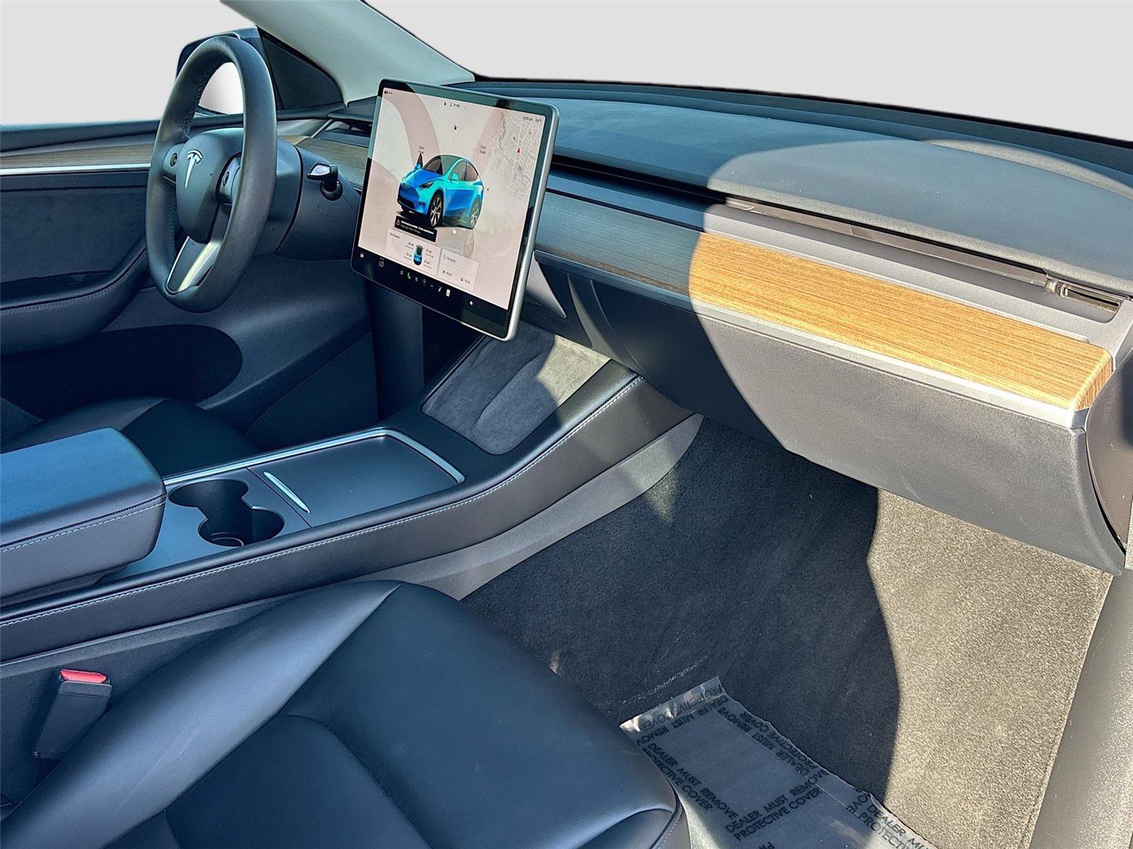 Used 2023 Tesla Model Y Long Range image 31