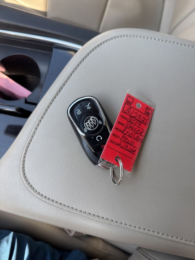 Used 2019 Buick Enclave Essence FWD image 42