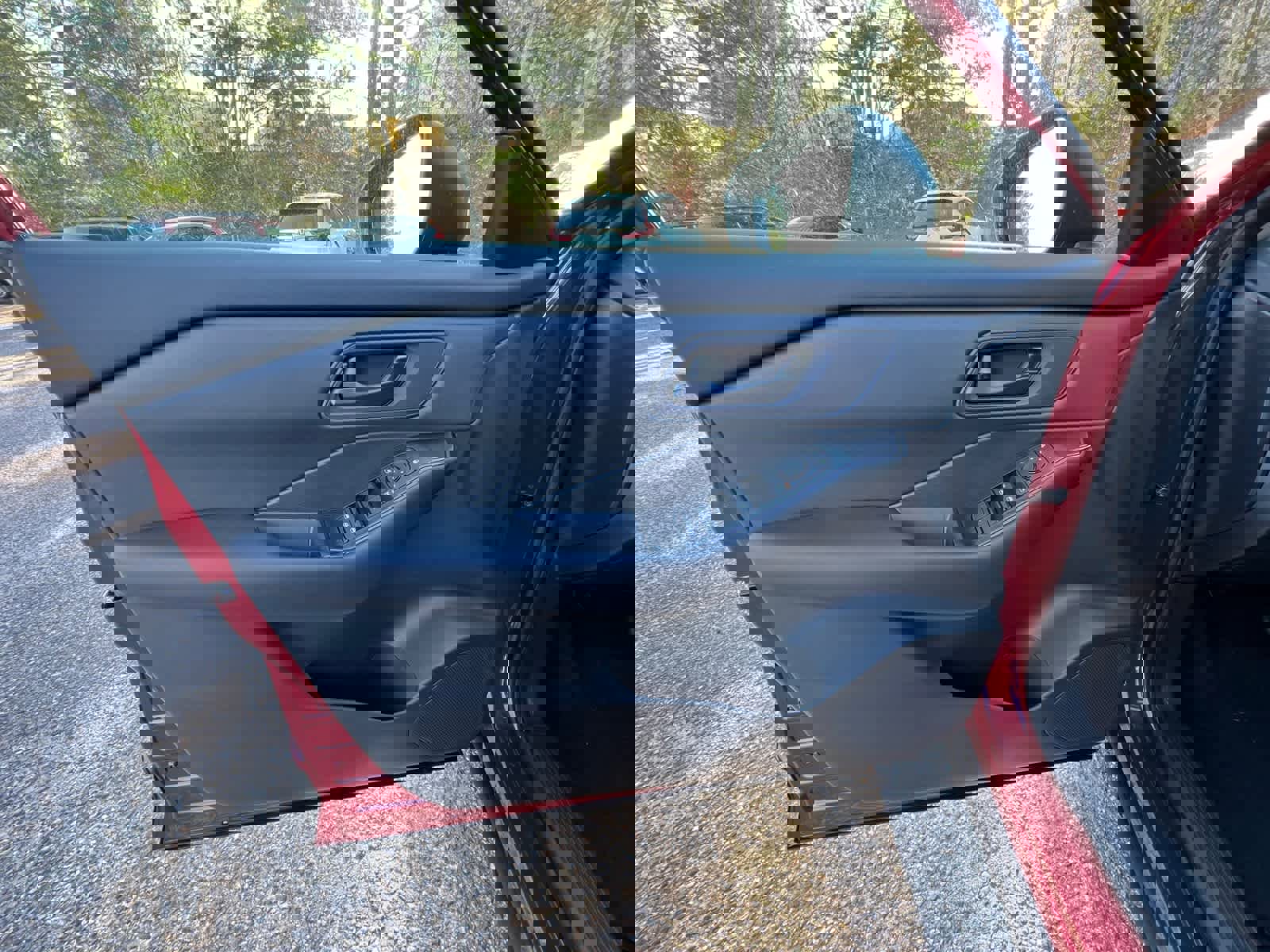 Certified 2025 Nissan Rogue S image 18