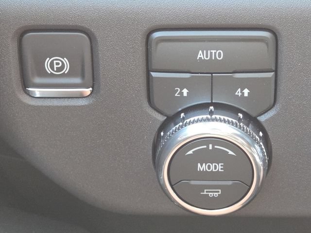 New 2026 GMC Sierra 1500 Elevation w/ Elevation Premium Package AWD/4WD image 30