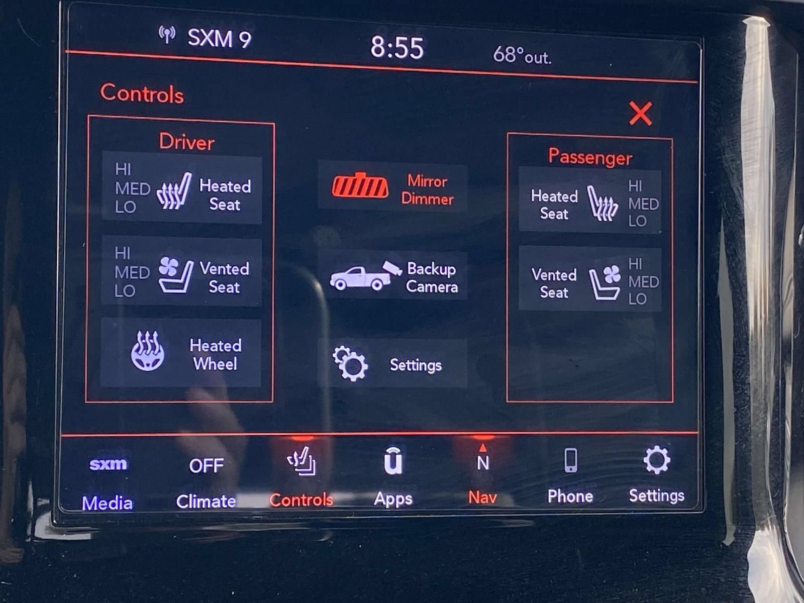 Used 2019 RAM 3500 Laramie image 30
