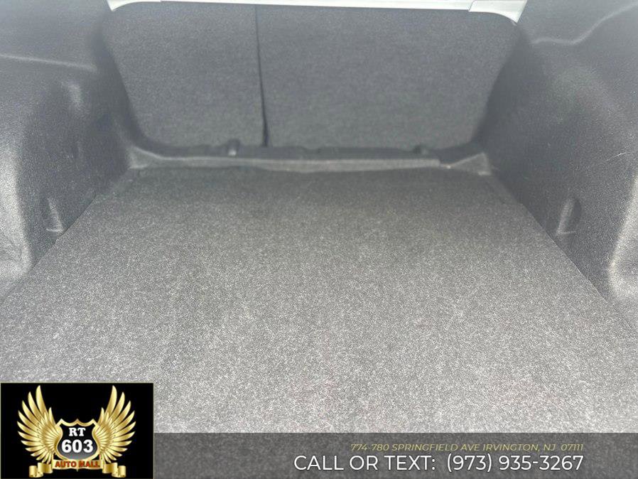 Used 2024 Chevrolet Malibu LT FWD image 7