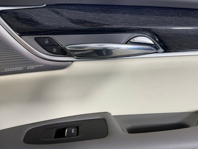 Used 2021 Cadillac XT6 Premium Luxury FWD image 36
