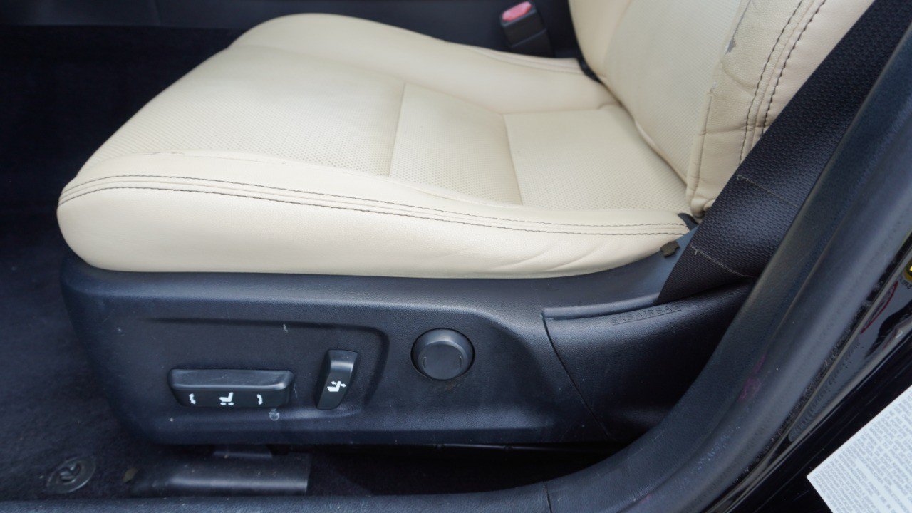 Used 2014 Lexus IS 250 w/ Premium Package RWD image 21