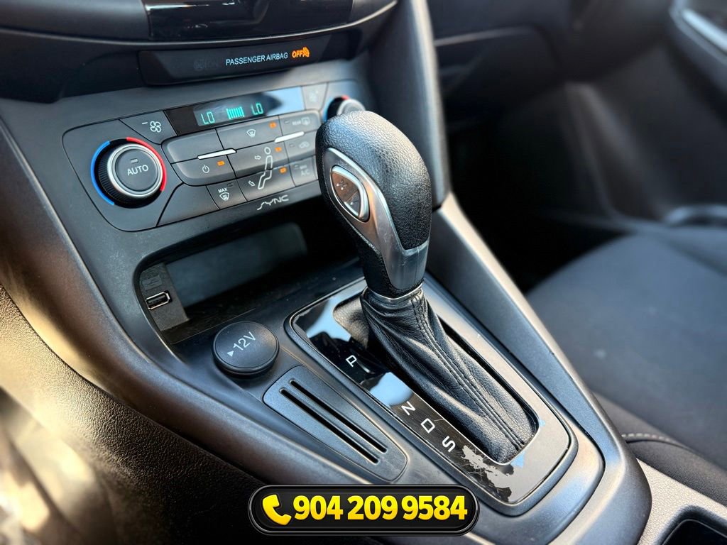 Used 2018 Ford Focus SEL FWD image 12