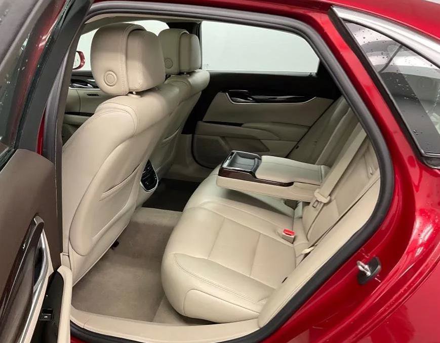 Used 2014 Cadillac XTS Luxury w/ Driver Awareness Package image 7