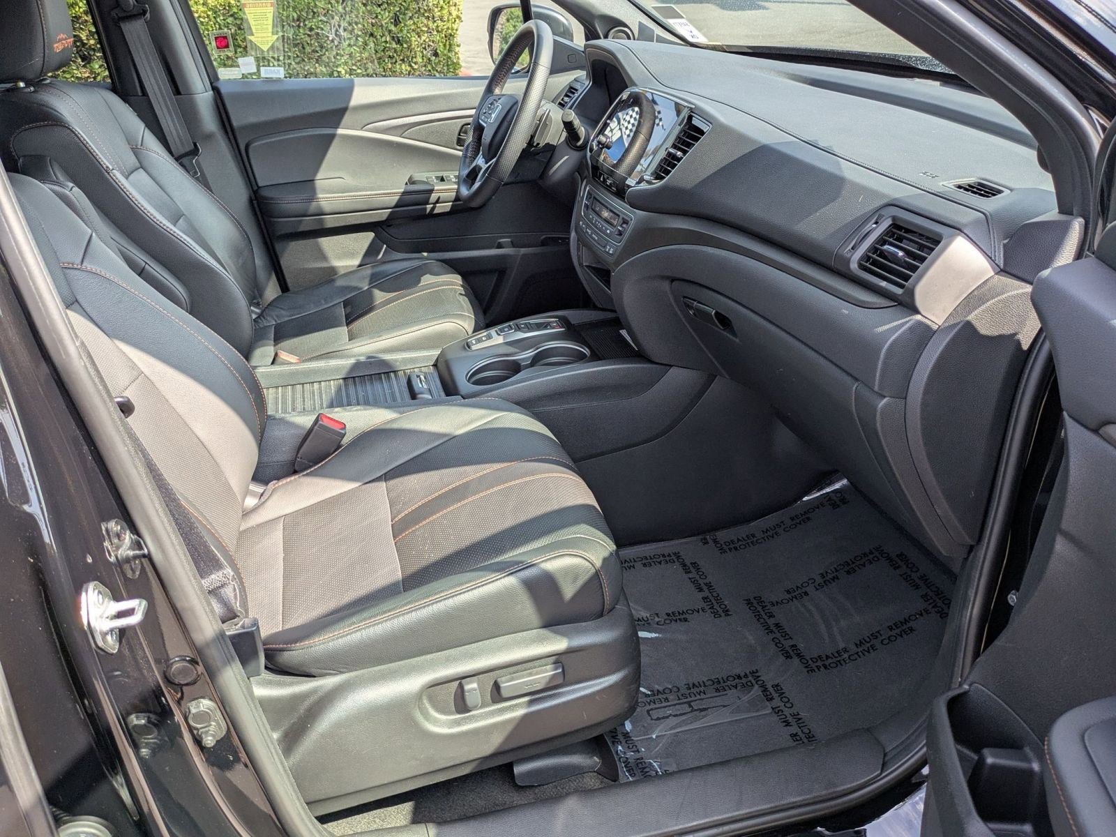 Certified 2022 Honda Passport TrailSport image 20