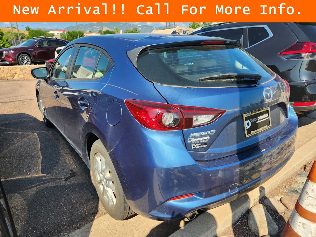 Used 2018 MAZDA MAZDA3 Sport FWD image 8