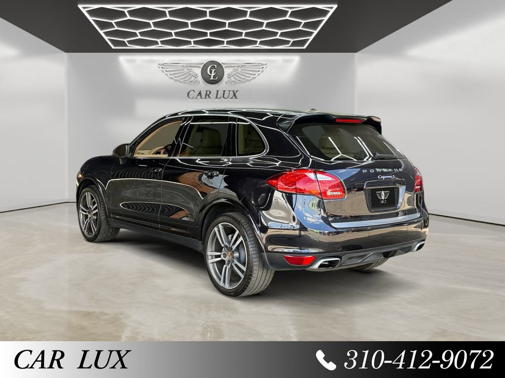 Used 2013 Porsche Cayenne S AWD/4WD image 3