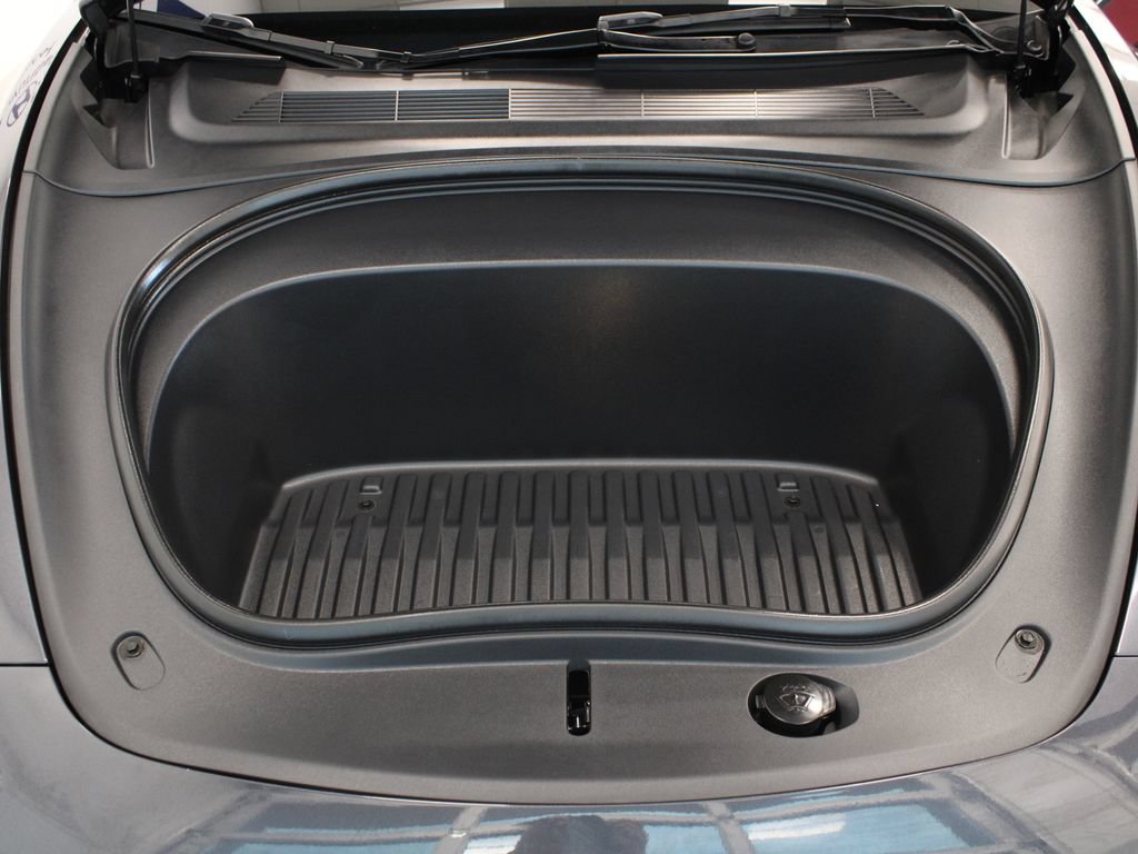 Used 2025 Tesla Model 3 RWD image 32