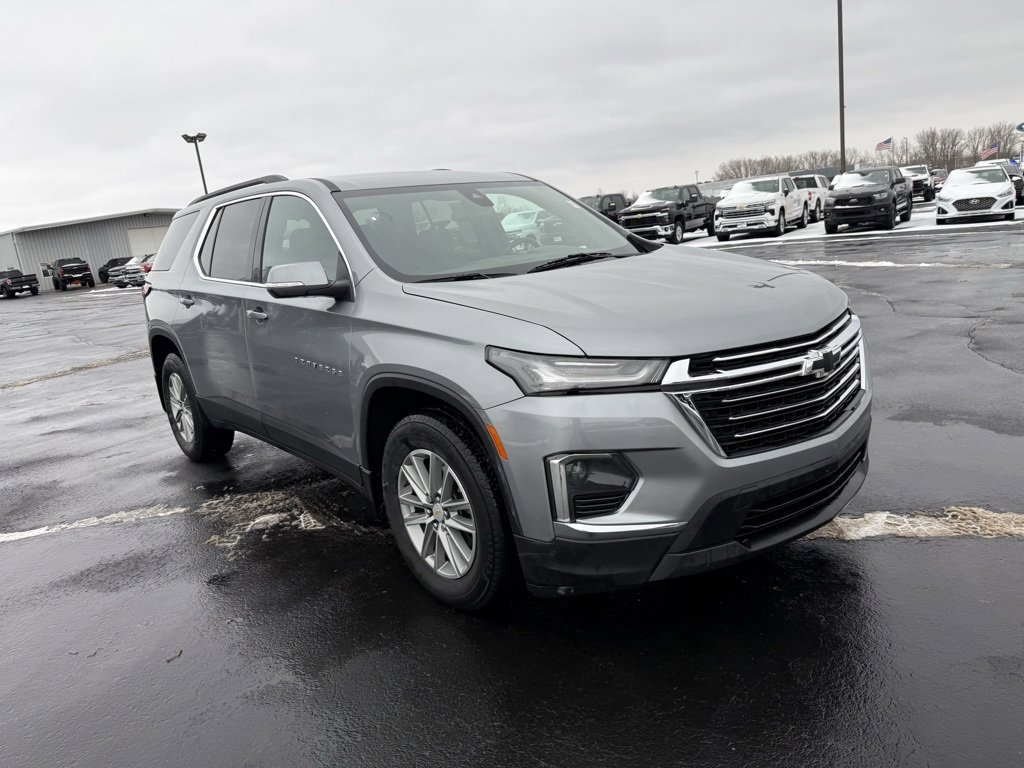 Used 2023 Chevrolet Traverse LT image 8