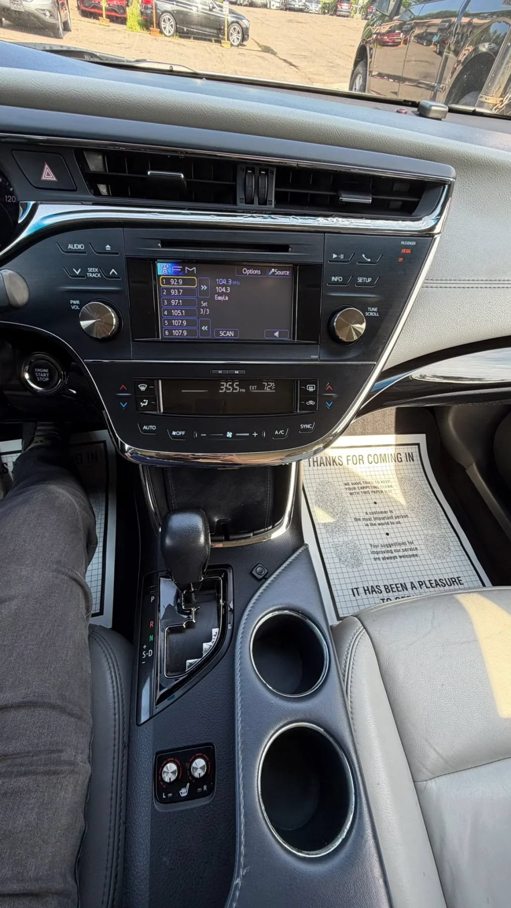 Used 2013 Toyota Avalon XLE FWD image 17