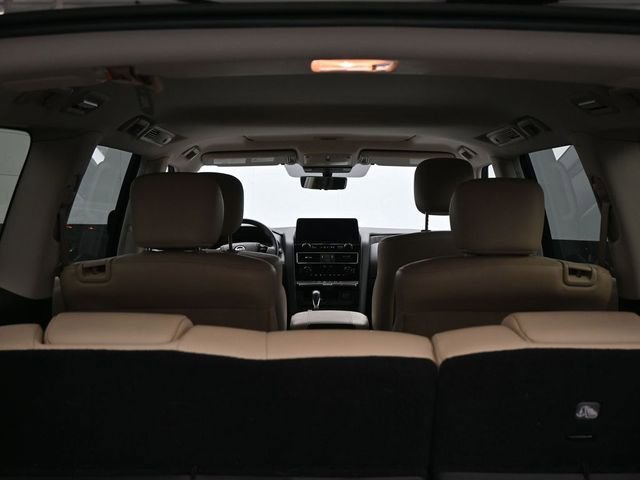 Used 2024 Nissan Armada Platinum w/ Captain's Chairs Package AWD/4WD image 14