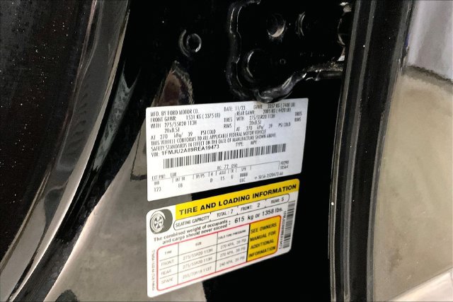 Used 2024 Ford Expedition Limited AWD/4WD image 19