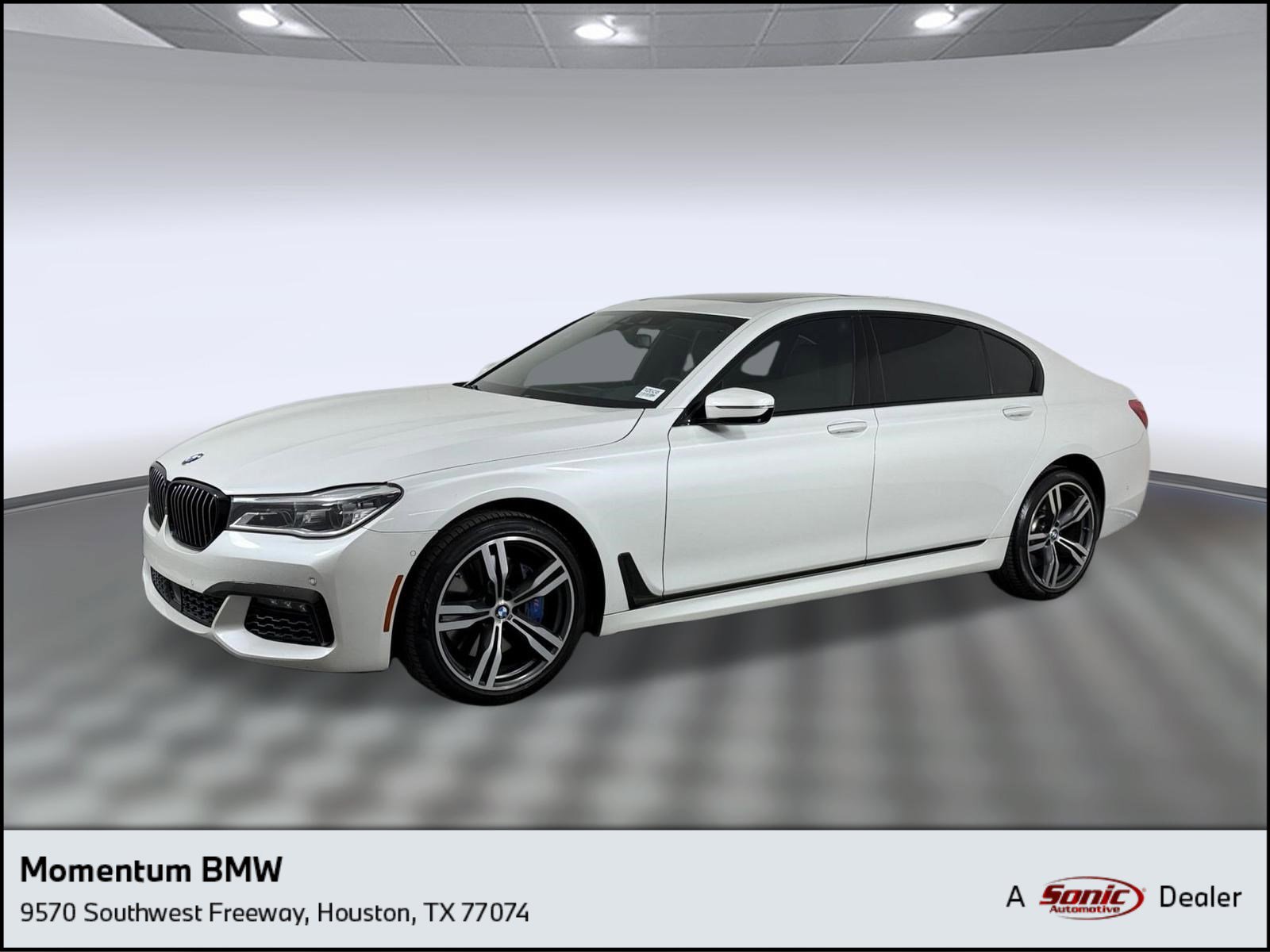 Used 2019 BMW 750i w/ Executive Package image 1