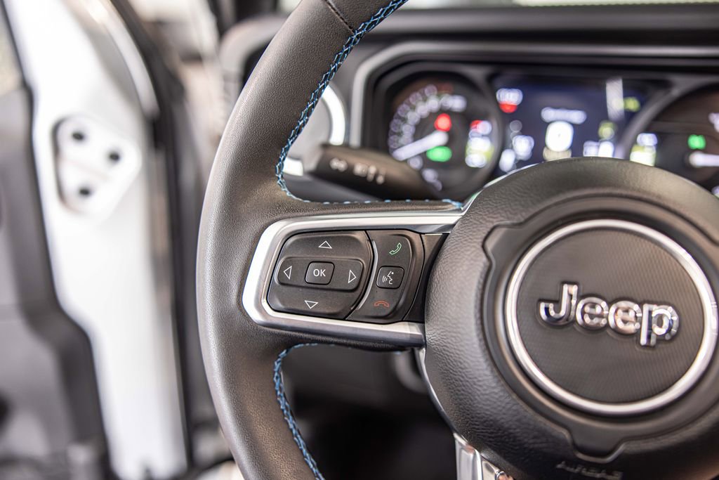 Used 2024 Jeep Wrangler High Altitude AWD/4WD image 25
