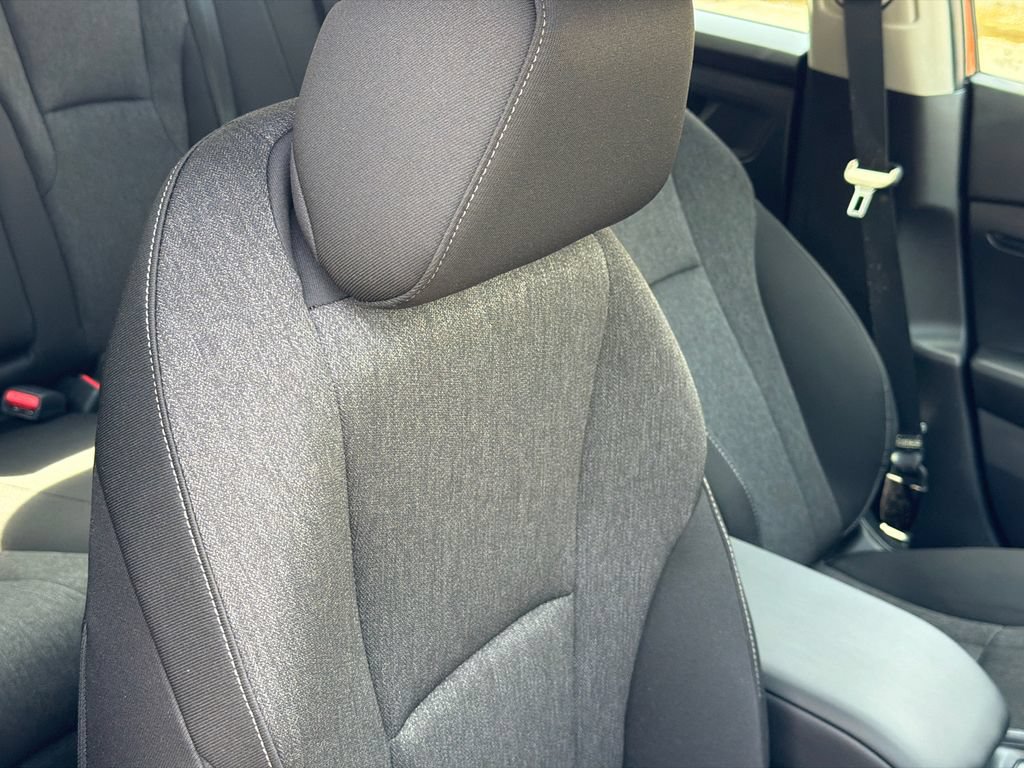Certified 2025 Honda Accord LX image 8
