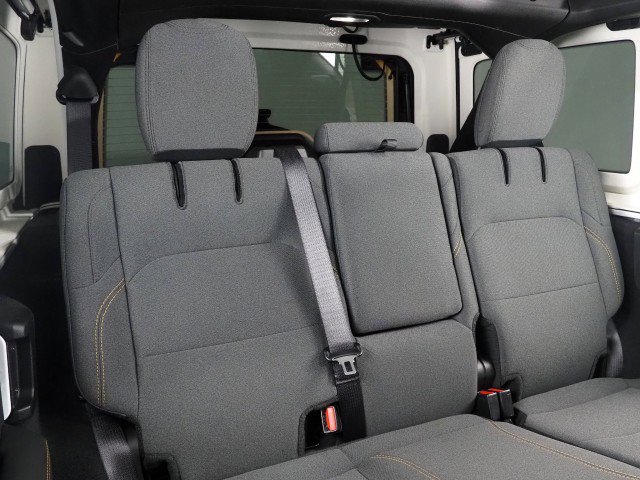 Used 2025 Jeep Wrangler 4xe Sahara w/ Safety Group AWD/4WD image 17