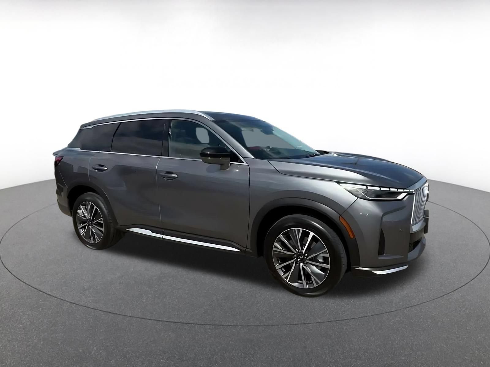 Used 2026 INFINITI QX60 Luxe AWD/4WD image 2
