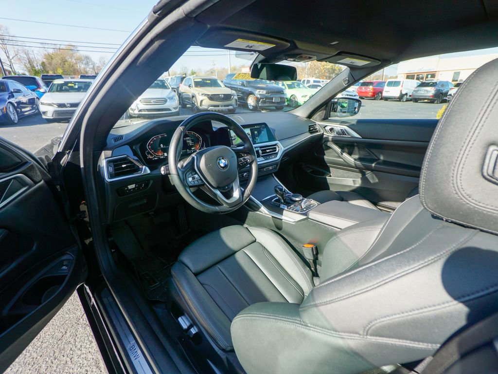 Used 2021 BMW 430i Convertible image 13