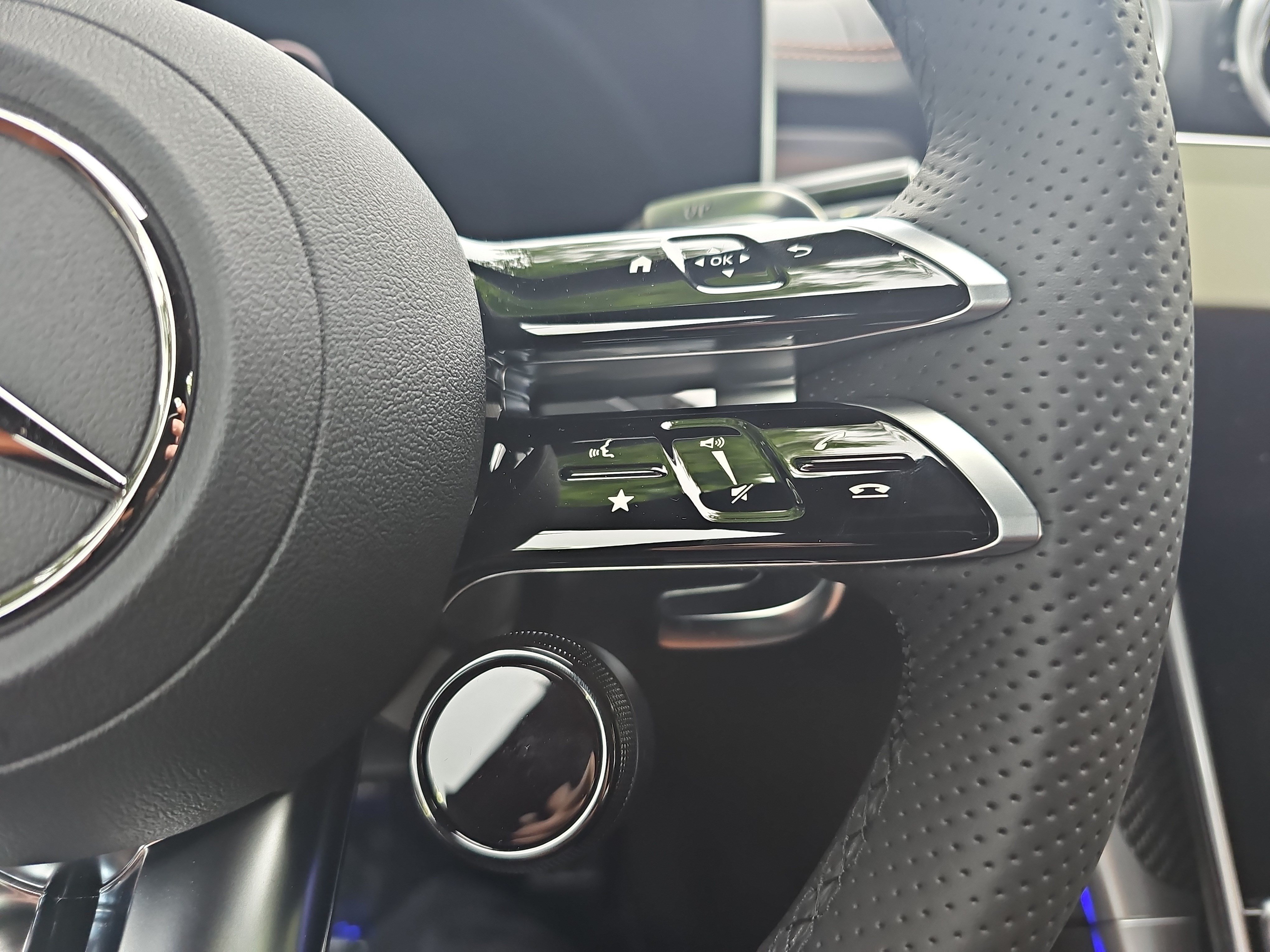 New 2026 Mercedes-Benz C 43 AMG 4MATIC Sedan image 19