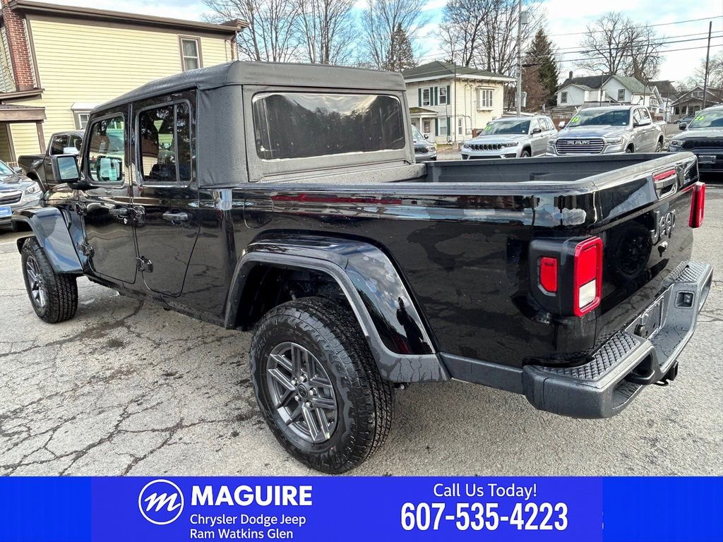 New 2026 Jeep Gladiator Sport AWD/4WD image 6