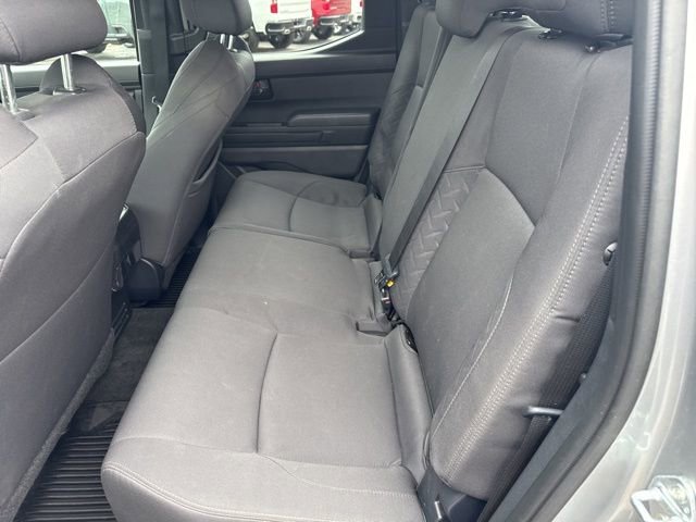 Used 2025 Toyota Tacoma SR5 w/ SR5 Upgrade Package AWD/4WD image 20