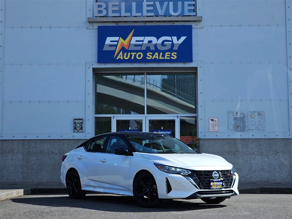 Used 2024 Nissan Sentra SR image 1