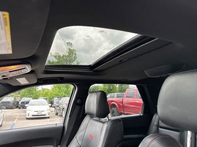 Used 2014 Dodge Durango R/T w/ Technology Group AWD/4WD image 7