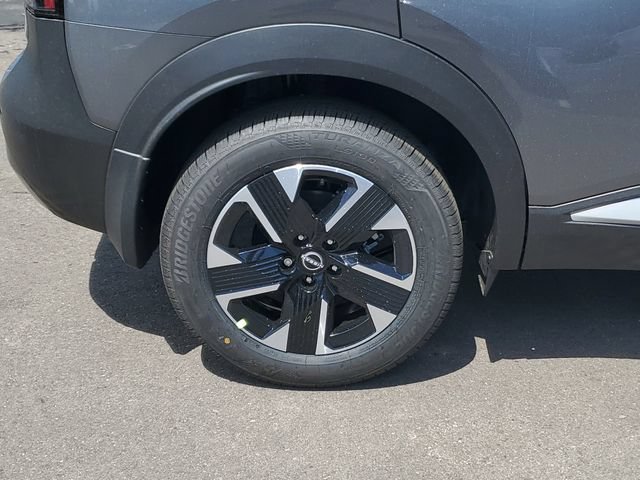 New 2026 Nissan Kicks SV w/ Cold Weather Package AWD/4WD image 10