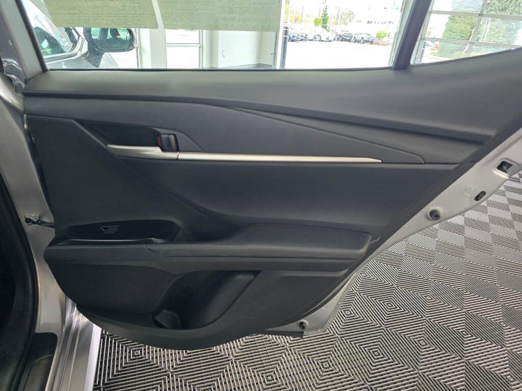 Used 2025 Toyota Camry LE FWD image 40