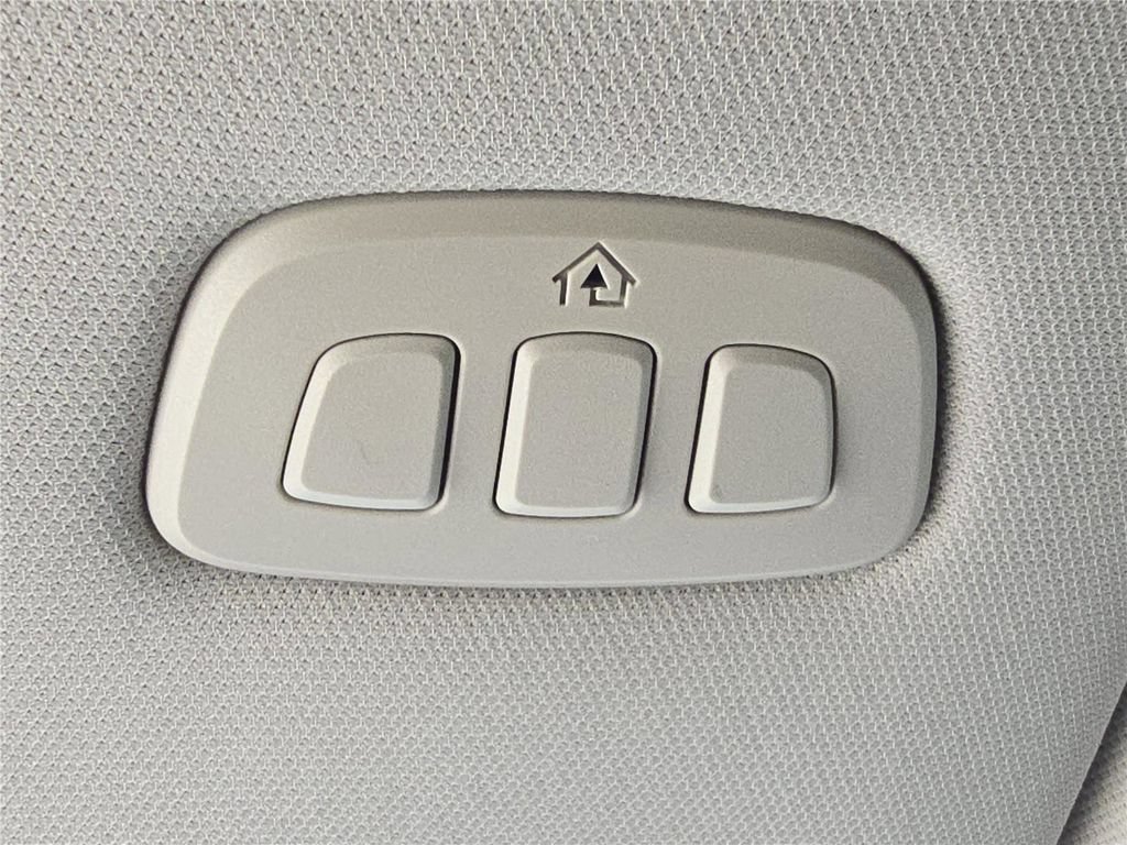 New 2026 Lincoln Nautilus Premier AWD/4WD image 24