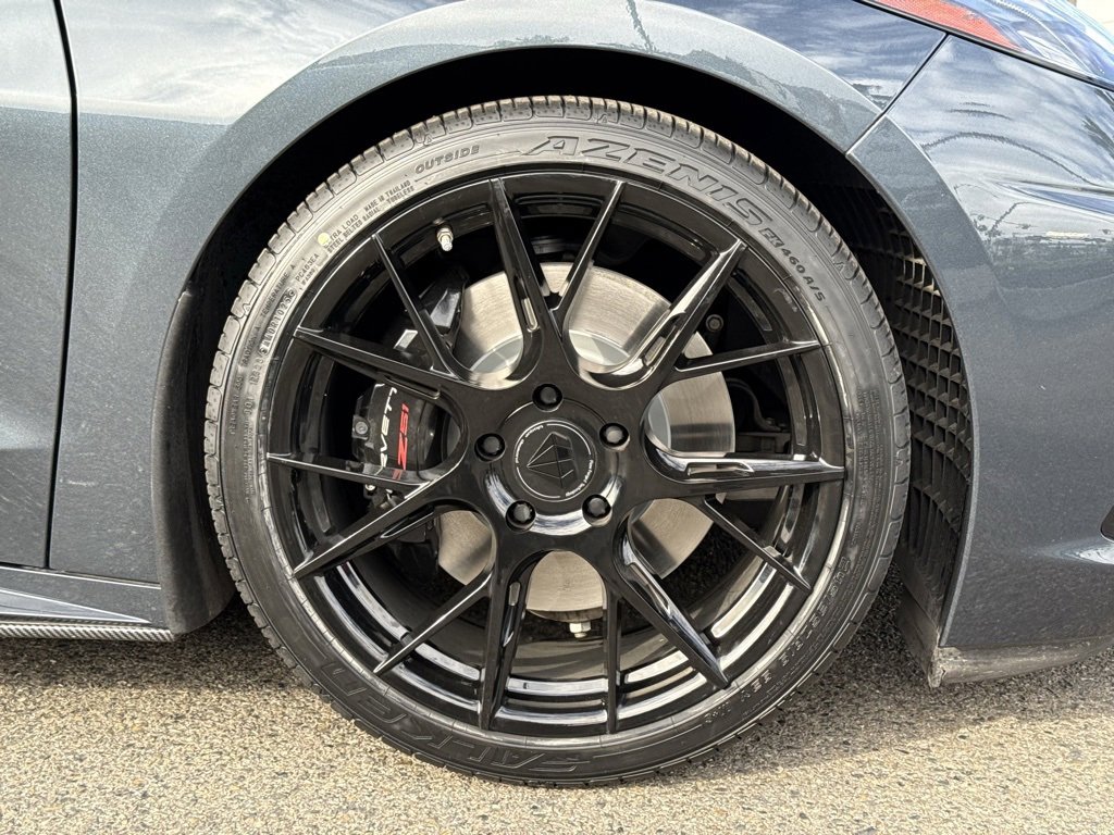 Used 2020 Chevrolet Corvette Stingray Coupe w/ Z51 Performance Package image 15