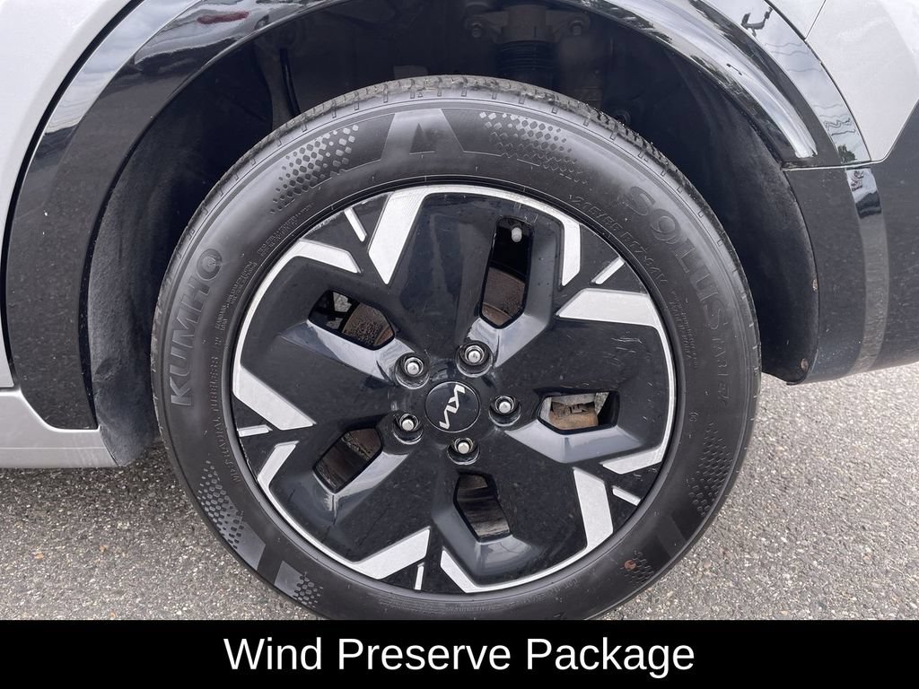 Used 2023 Kia Niro Wind w/ Wind Preserve Package FWD image 12