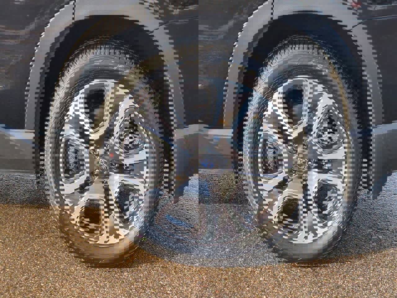 Certified 2025 Subaru Ascent Limited image 13