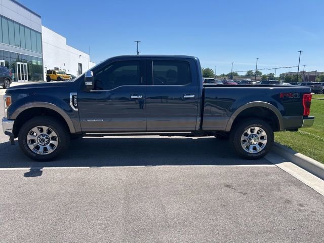 Used 2019 Ford F250 King Ranch w/ King Ranch Ultimate Package AWD/4WD image 2