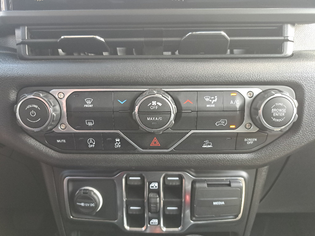 Certified 2024 Jeep Wrangler Unlimited Sport AWD/4WD image 23