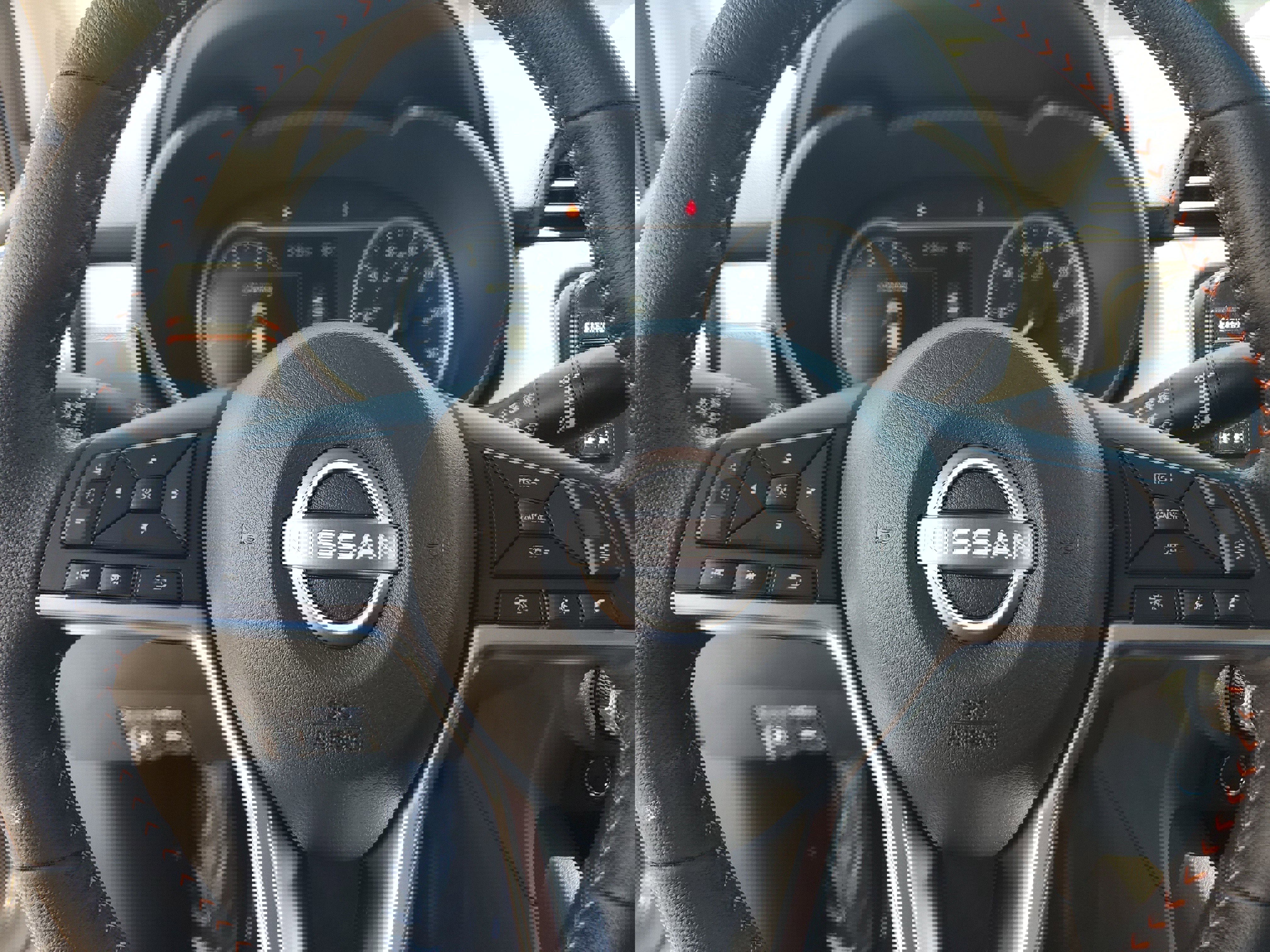 New 2025 Nissan Versa SR w/ Trunk Package image 25