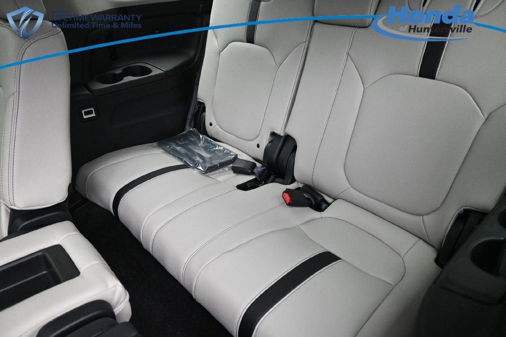 New 2026 Honda Pilot Touring image 28
