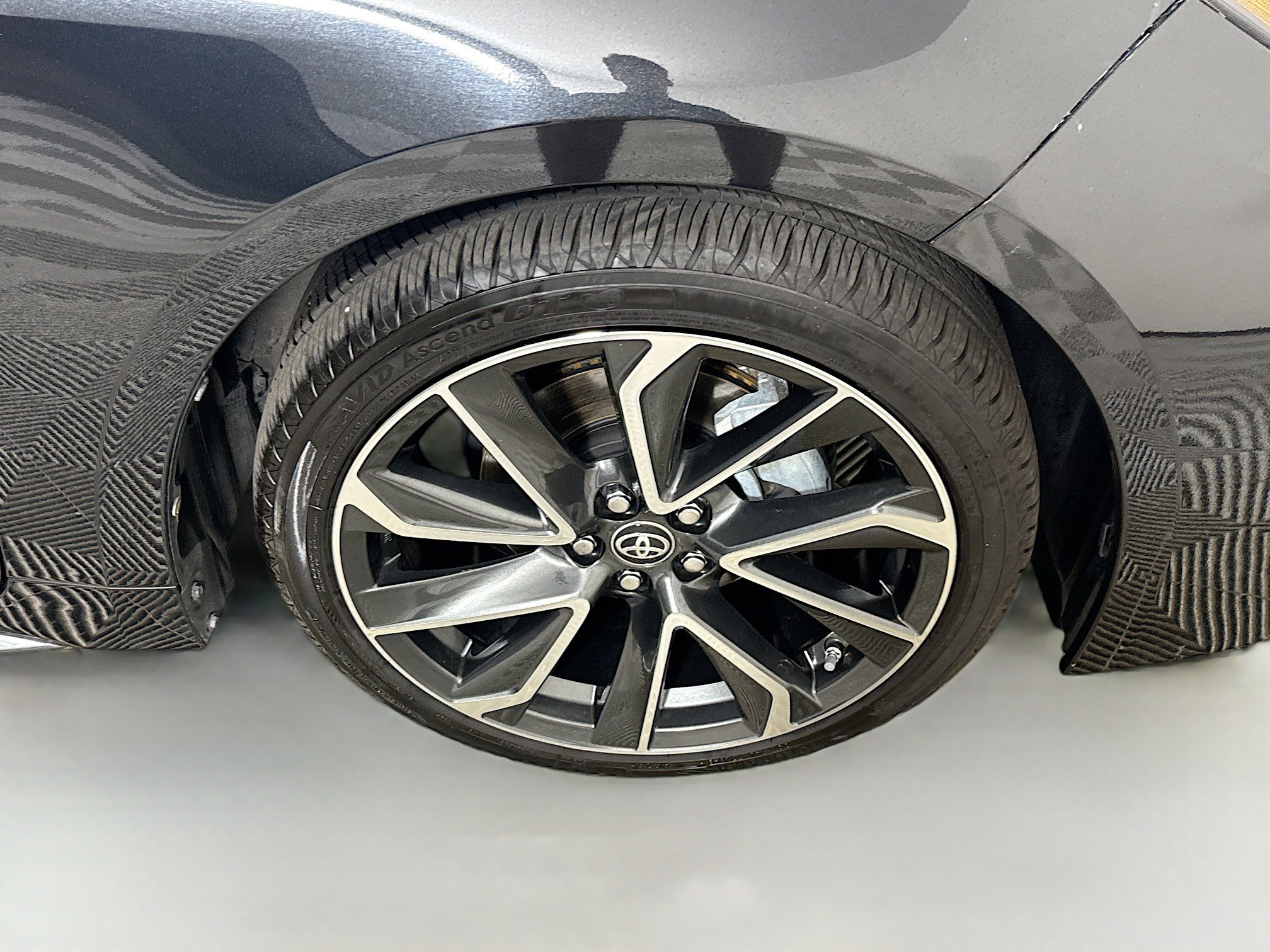 Used 2022 Toyota Corolla SE image 32