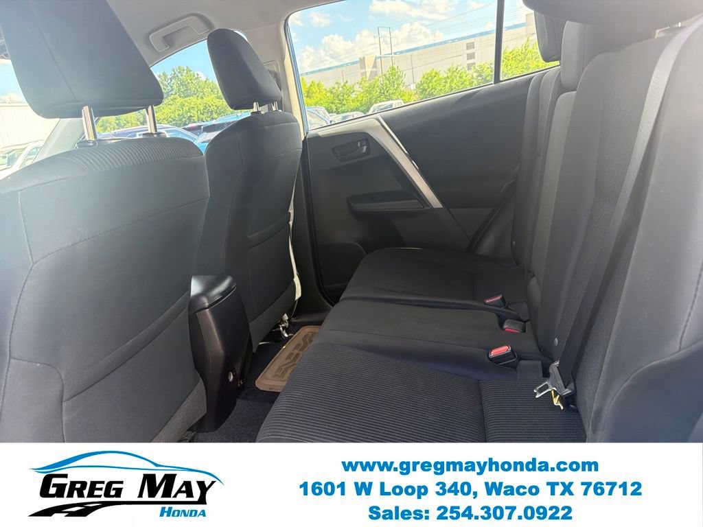 Used 2016 Toyota RAV4 LE FWD image 22