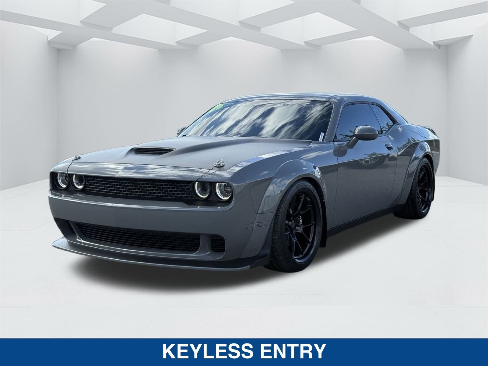 Used 2023 Dodge Challenger R/T Scat Pack image 7